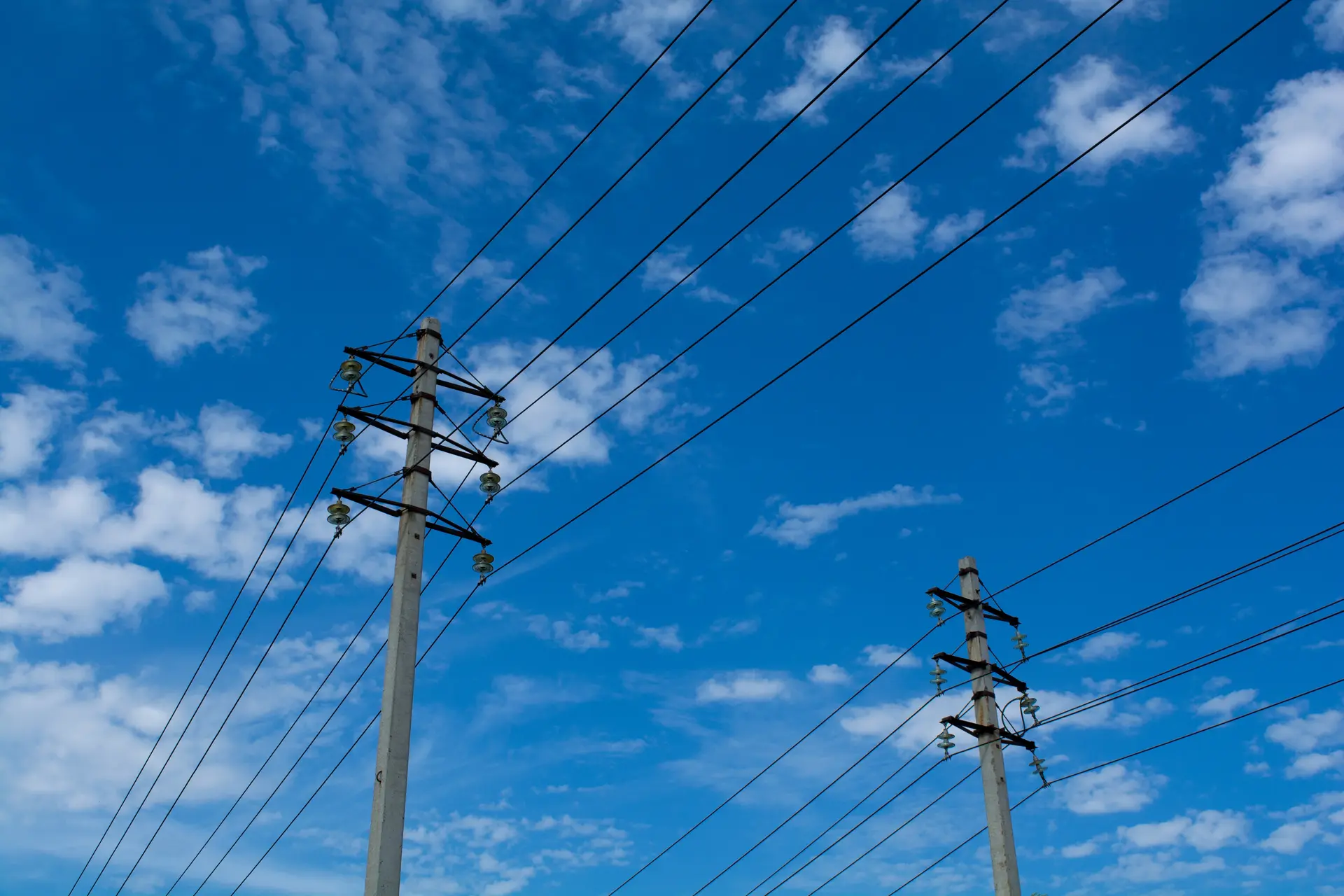 Media y Baja Tensión